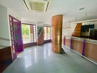 Local comercial en venta en Legazpi