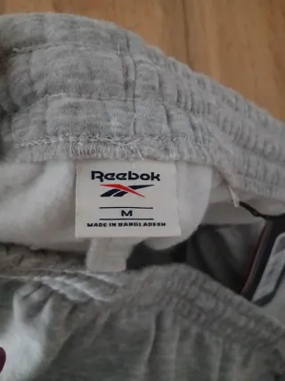 Pantalón chándal unisex Reebok gris nuevo a estren