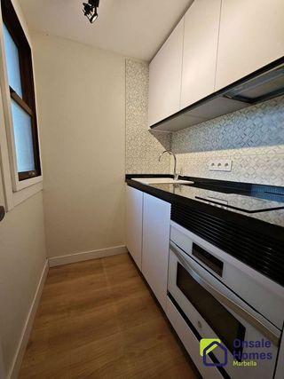 Piso en alquiler en Los Naranjos - Las Brisas en Marbella