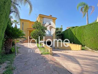 Chalet en venta en Riba-roja de Túria