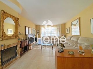 Chalet en venta en Riba-roja de Túria