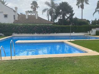 Casa adosada en venta en Nueva Alcántara en Marbella