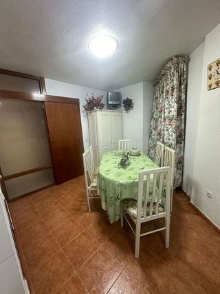 Piso en venta en Parque Ayala - Jardín de la Abadía - Huelín en Málaga