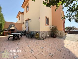 Casa pareada en venta en Ayamonte ciudad en Ayamonte