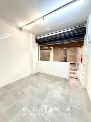 Local comercial en venta en Rochelambert en Sevilla