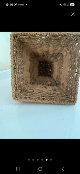 Jarron de mimbre con asas