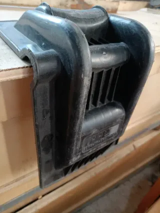 Cantoneras de protección ATP y wurth