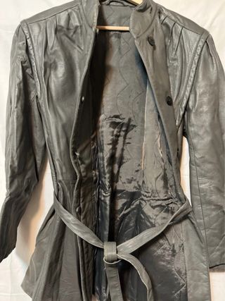 Giacca in pelle vintage grigia