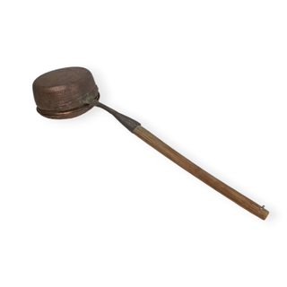 Brasero o calentador de cama antiguo