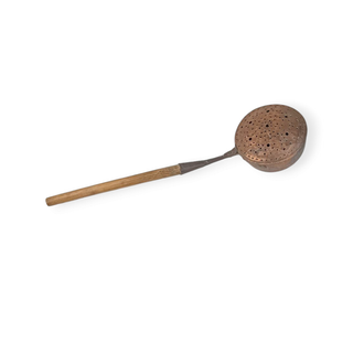 Brasero o calentador de cama antiguo