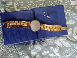 Reloj Orient Dorado y Blanco