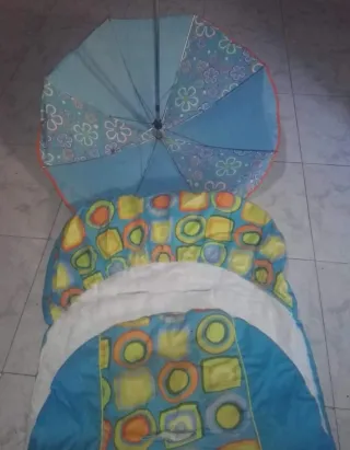 Funda y sombrilla para cochecito