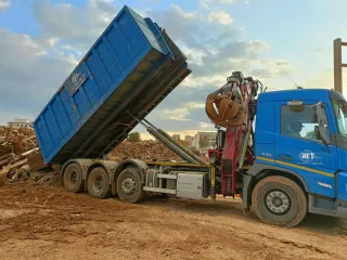 SERVICIO DE CAMIÓN PULPO