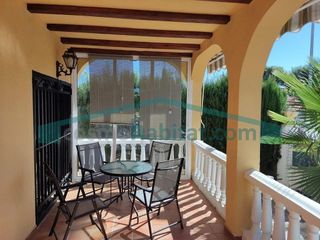 Chalet en alquiler en Náquera