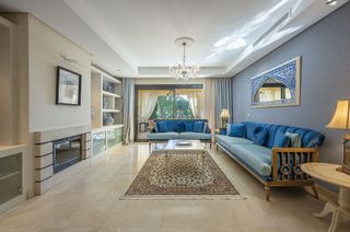 Piso en alquiler en Benahavís