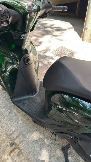 Honda SH125 Verde vetro Edición Especial scooter