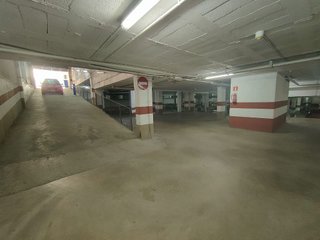 Garaje en venta en Olesa de Montserrat
