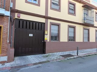 Garaje en venta en Arenal - La Pólvora en Dos Hermanas