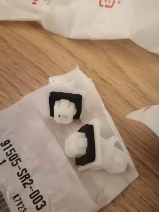 Clips grapas Honda CRX Del Sol