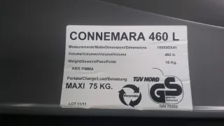 Cofre de coche con barras