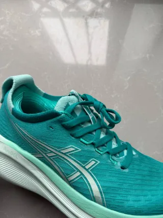 Asics Gel Nimbus 27 Teal/Blanco Talla 38