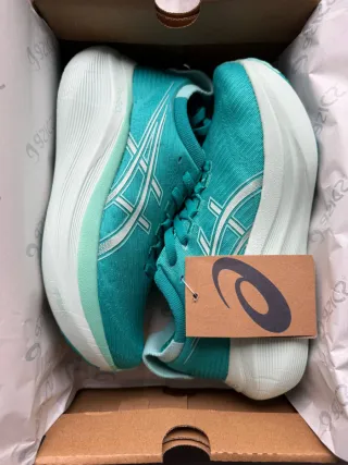 Asics Gel Nimbus 27 Teal/Blanco Talla 38