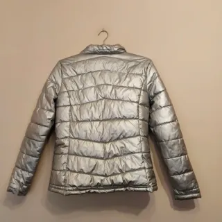 Cazadora plateada chica talla M