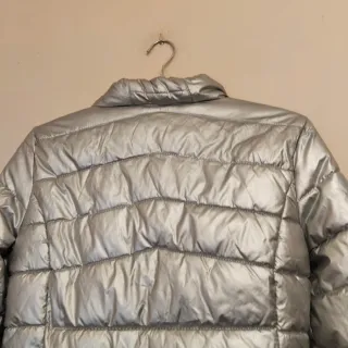 Cazadora plateada chica talla M