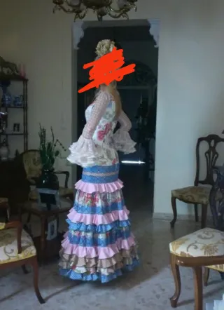 Traje de flamenca volantes