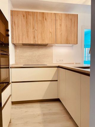 Piso en alquiler en Parque Ayala - Jardín de la Abadía - Huelín en Málaga