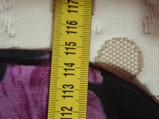 Sciarpa donna floreale nera e viola