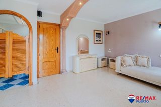 Casa adosada en venta en Churriana en Málaga