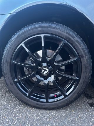 Llantas 17” 5x100 con neumaticos