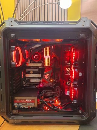 PC Gamer i9-9900k / 32gb RAM / 480gb SSD
