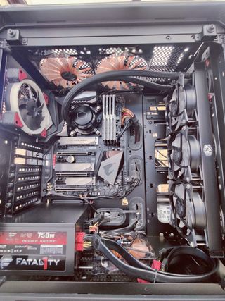 PC Gamer i9-9900k / 32gb RAM / 480gb SSD