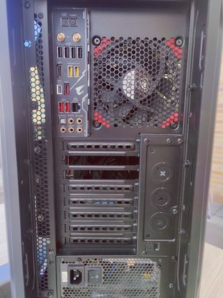 PC Gamer i9-9900k / 32gb RAM / 480gb SSD