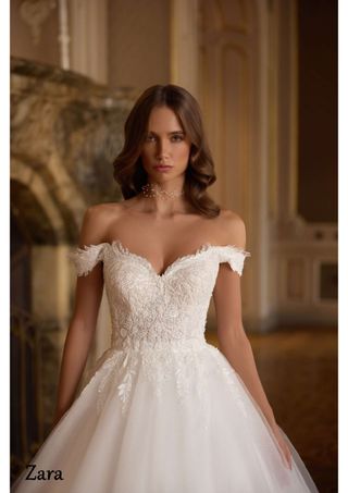 Vendedora de vestidos de novias