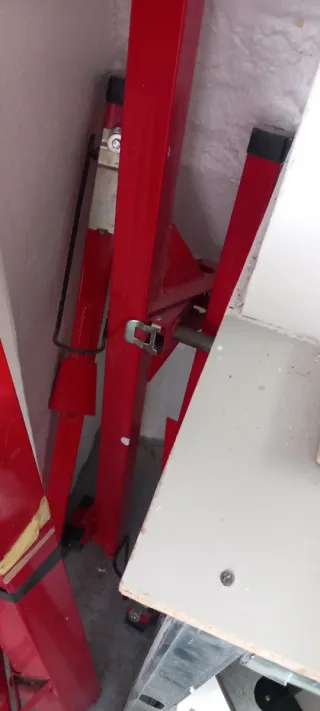 Máquina elevadora de pladur