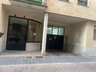 Garaje en alquiler en Villamayor