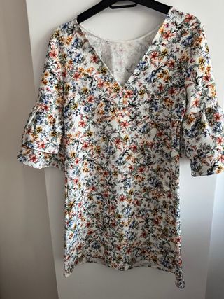 Vestido Zara flores blanco XS