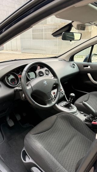 Peugeot 308 SW Familiar