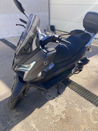 Vogue SR1 125cc Scooter Negra 2024