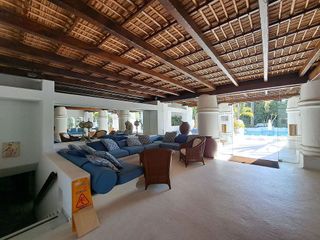 Piso en venta en Puerto Banús en Marbella