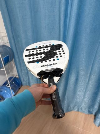 Pala Bullpadel Vertex 05 2026 NUEVA A ESTRENAR