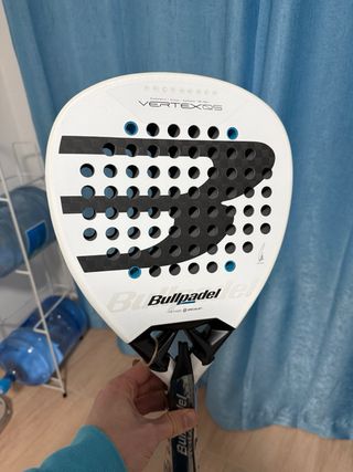 Pala Bullpadel Vertex 05 2026 NUEVA A ESTRENAR