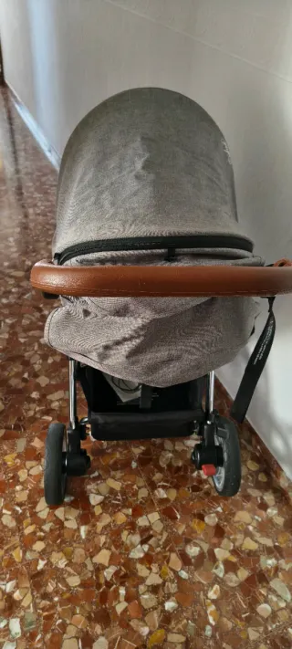 ARRUE EKO Silla de paseo gris con manillar marrón