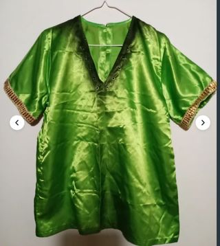 Disfraz Pokémon adulto. y Super girl.