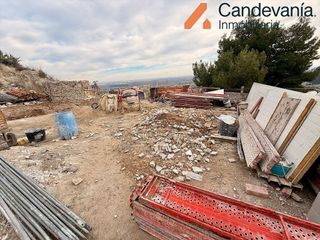 Terreno en venta en Zuera