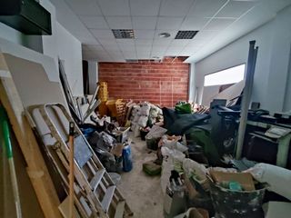 Local comercial en venta en Gamarra - La Trinidad en Málaga