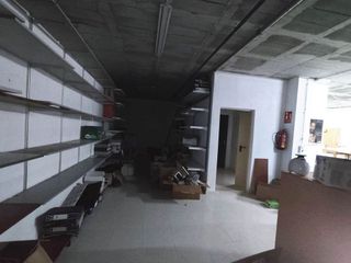 Local comercial en venta en Gamarra - La Trinidad en Málaga